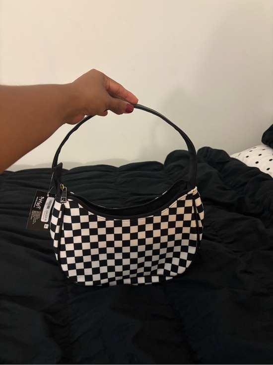 Spirit Handbags - Spirit Checkerboard Shoulder Bag - Black & White